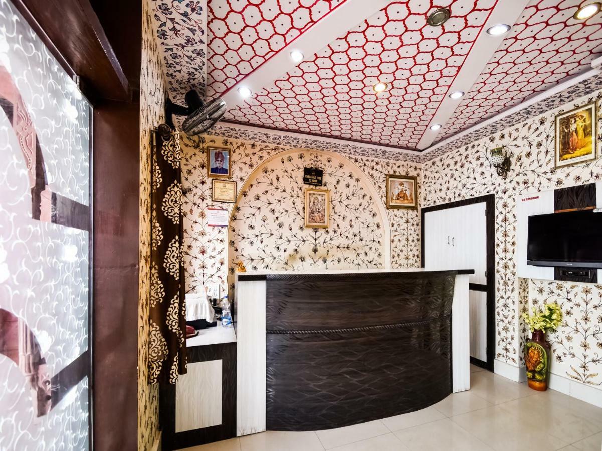 Oyo 48665 Kesar Palace Amer Exterior foto
